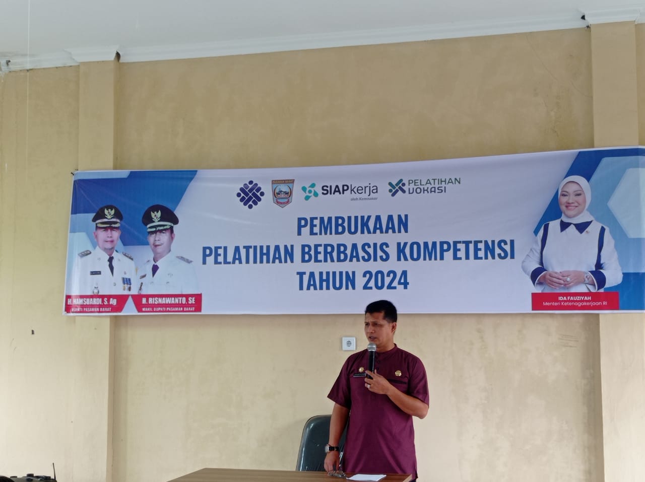 Sekda Pasbar, Membuka Secara Resmi( BLK) Pelatihan Berbasis Kompetensi ...